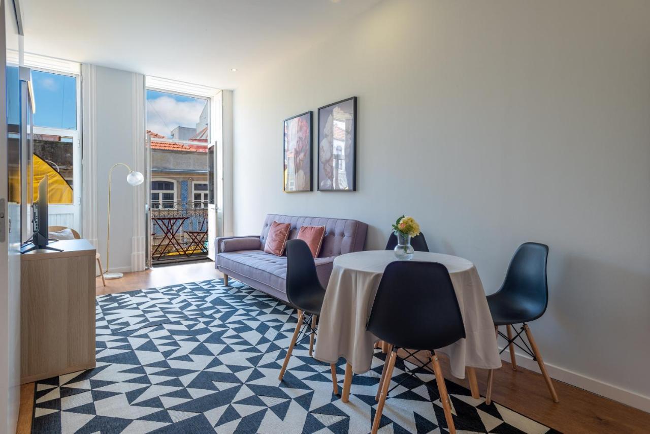 Santa Catarina Porto Housing Apartment Bagian luar foto