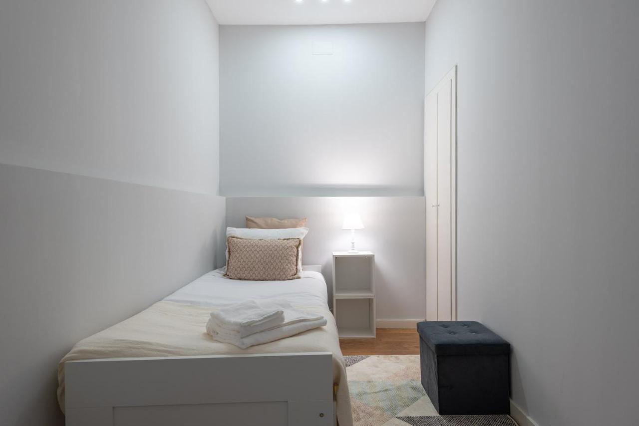 Santa Catarina Porto Housing Apartment Bagian luar foto